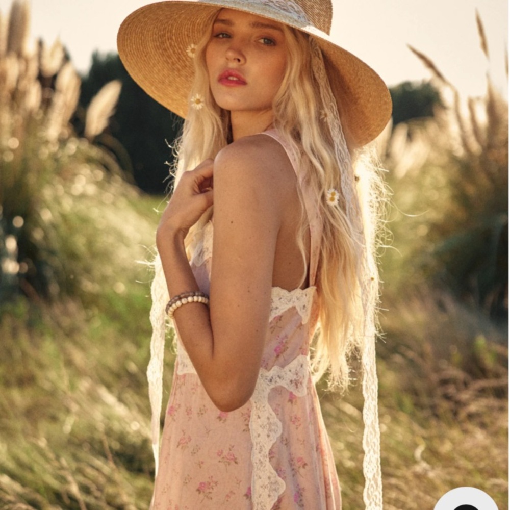 Spell Fleur Dress - Picture 6 of 12
